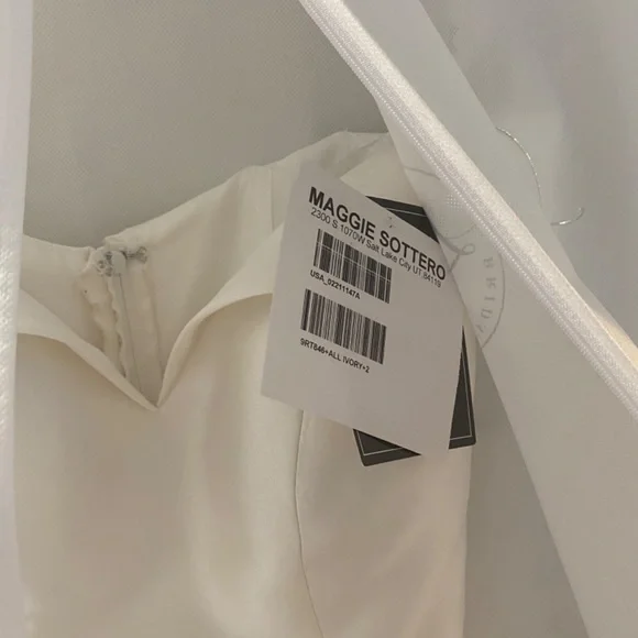 Rebecca Ingram Josie gown by Maggie Sottero - Picture 5 of 7